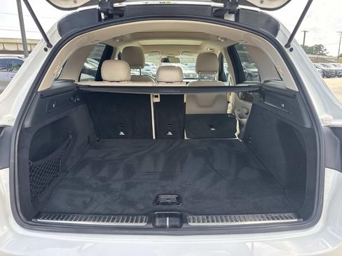 Used 2017 Mercedes-Benz GLC 300 image 11