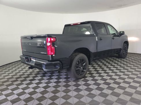 New 2026 Chevrolet Silverado 1500 Custom image 4