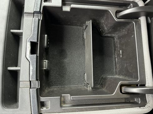 Used 2018 Chevrolet Silverado 1500 Custom w/ Custom Convenience Package image 31