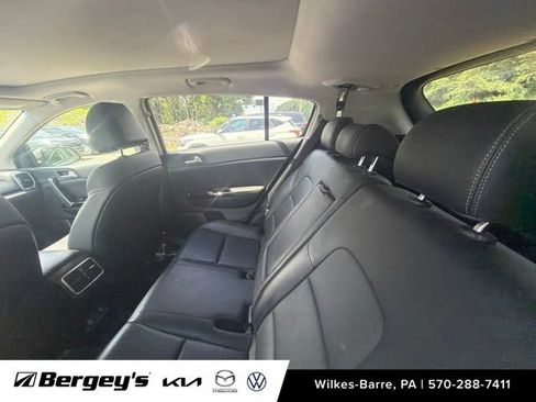 Used 2020 Kia Sportage EX w/ Option Group 15 AWD/4WD image 11