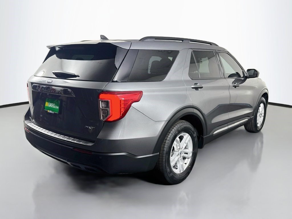 Used 2023 Ford Explorer XLT RWD image 10