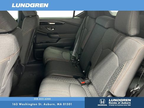 New 2026 Honda Pilot Sport image 19