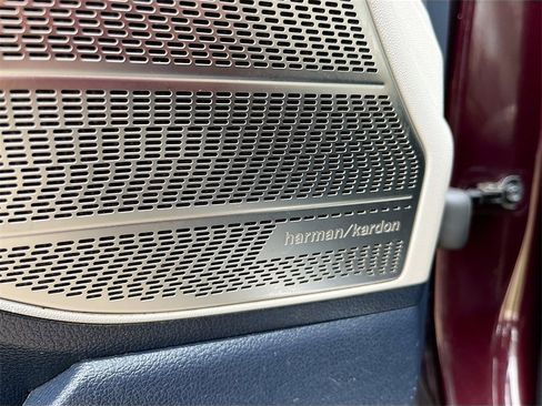 Used 2022 Hyundai Palisade Limited image 17