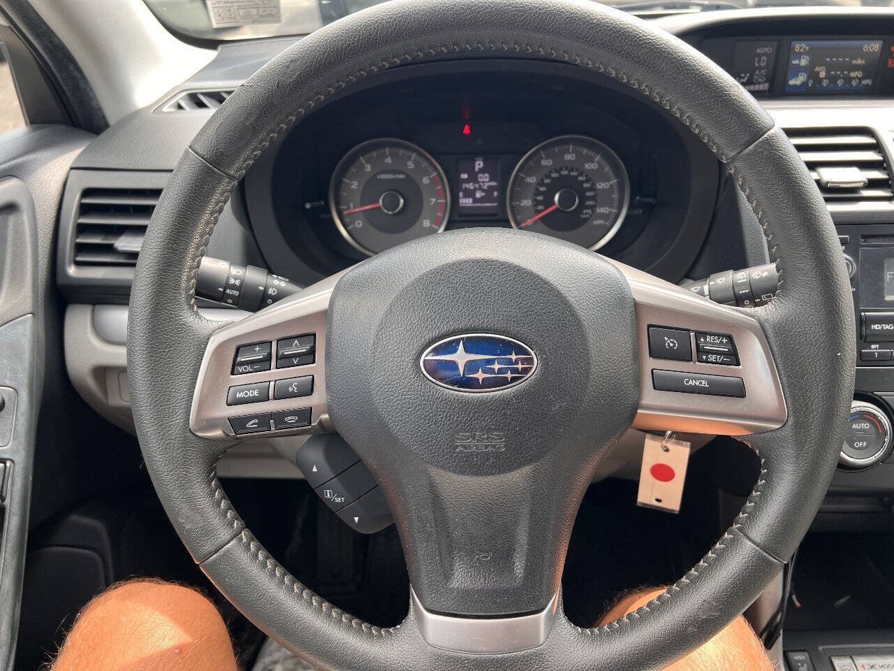 Used 2015 Subaru Forester 2.5i Limited AWD/4WD image 12