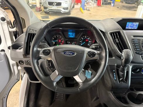 Used 2015 Ford Transit 350 XLT RWD image 29