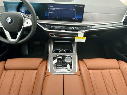 New 2026 BMW X7 xDrive40i image 13