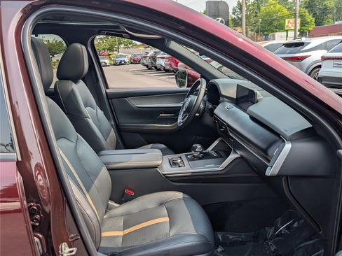 Used 2024 MAZDA CX-90 Plug-In Hybrid w/ Premium Plus AWD/4WD image 11