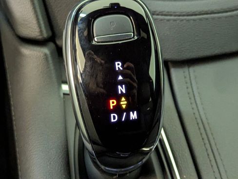 New 2026 Cadillac XT5 Premium Luxury w/ Driver Assist Package FWD image 17