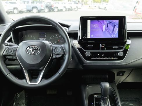 Certified 2023 Toyota Corolla SE w/ SE Premium Package FWD image 26