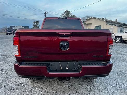 Used 2021 RAM 2500 Big Horn w/ Night Edition image 9