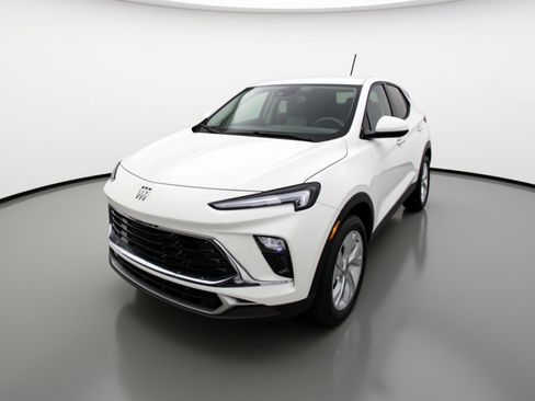 Used 2025 Buick Encore GX Preferred image 3