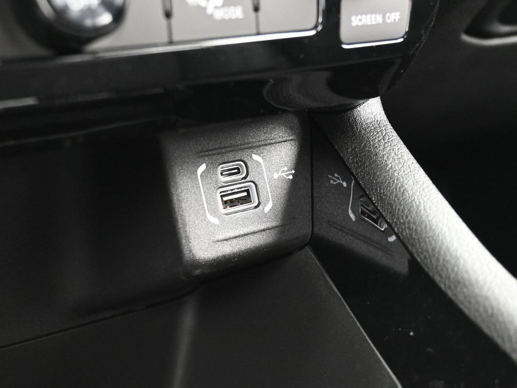 New 2026 Jeep Compass Latitude AWD/4WD image 22