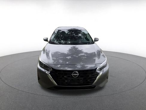 Used 2025 Nissan Sentra S FWD image 4