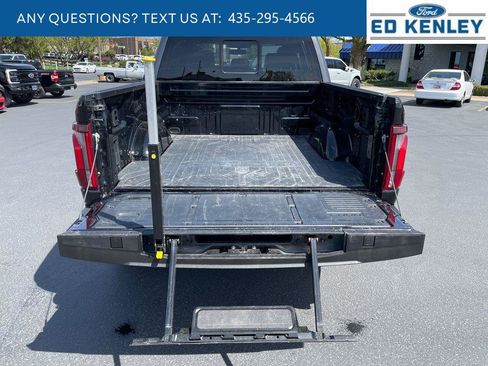 Used 2024 Ford F150 Raptor AWD/4WD image 39