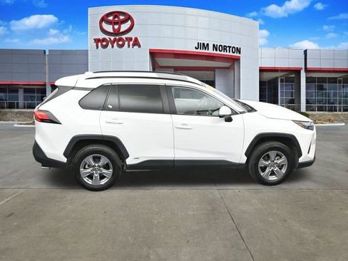 Used 2022 Toyota RAV4 XLE image 55