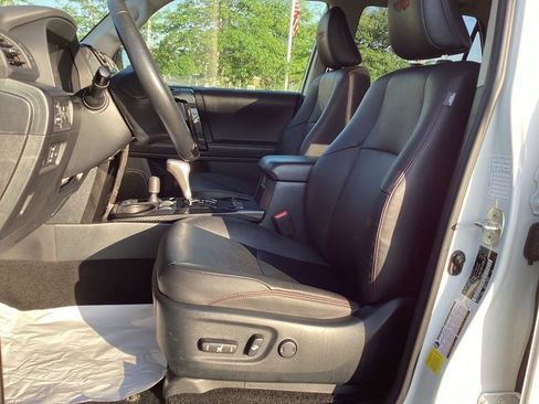 Used 2023 Toyota 4Runner TRD Off-Road Premium image 12