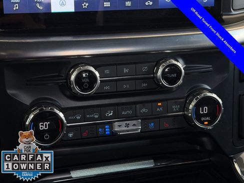 Used 2021 Ford F150 Lariat w/ Equipment Group 502A High AWD/4WD image 17