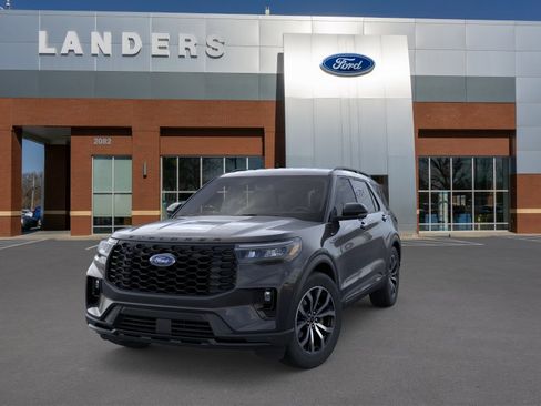 New 2026 Ford Explorer ST-Line w/ Premium Package image 2