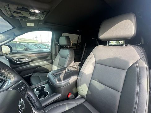 Used 2023 Chevrolet Tahoe Z71 w/ Luxury Package image 12