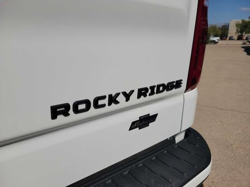 New 2025 Chevrolet Silverado 1500 RST AWD/4WD image 15