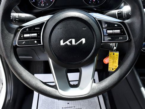 Used 2024 Kia Forte LXS image 20