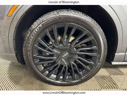 Used 2022 Lincoln Corsair Reserve w/ Equipment Group 201A image 10