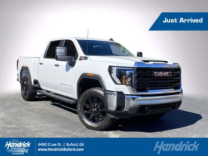 Used 2024 GMC Sierra 2500 Pro w/ Convenience Package