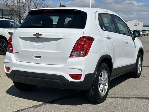 Used 2020 Chevrolet Trax LS image 7