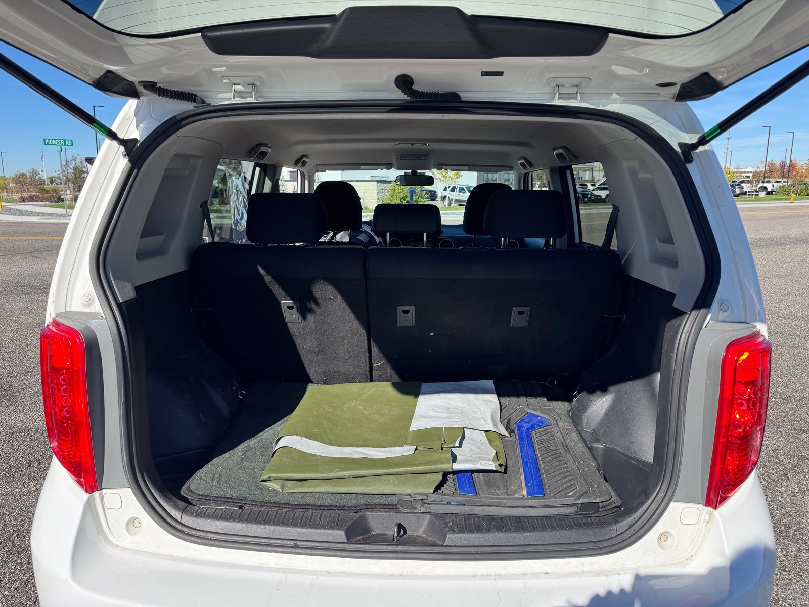 Used 2008 Scion xB FWD image 9