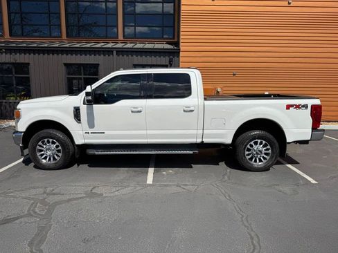 Used 2020 Ford F350 Lariat w/ Lariat Value Package AWD/4WD image 2