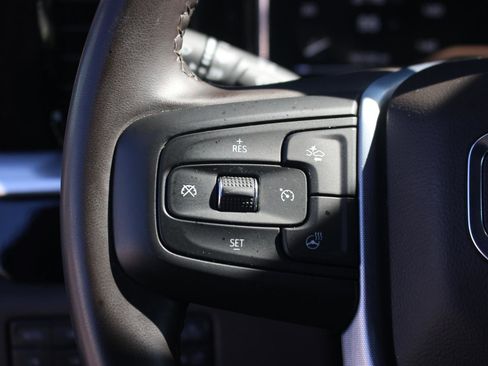 Used 2025 GMC Sierra 2500 SLT w/ SLT Premium Package image 22