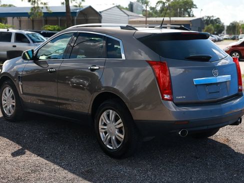 Used 2011 Cadillac SRX Luxury FWD image 4