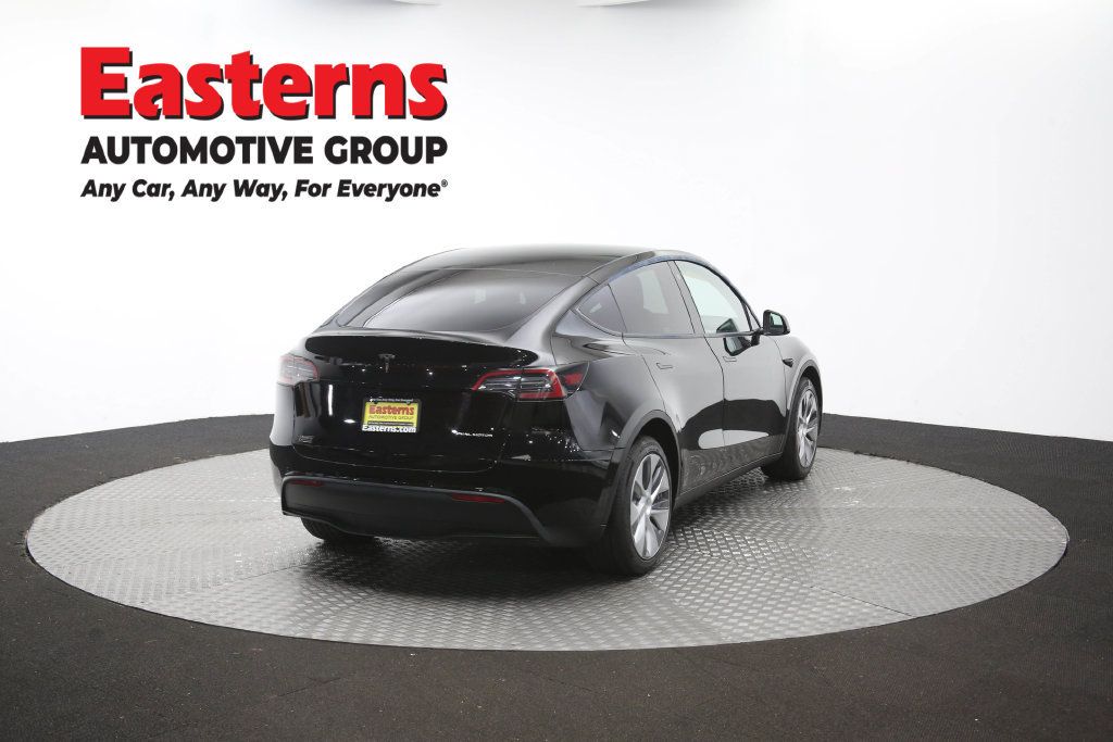 Used 2022 Tesla Model Y Long Range AWD/4WD image 39