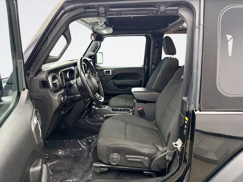 Used 2023 Jeep Wrangler Sport image 10