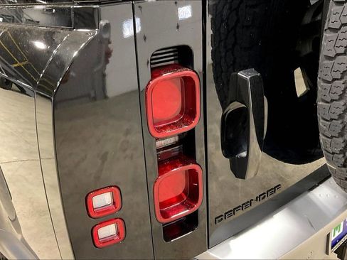Used 2025 Land Rover Defender 130 S AWD/4WD image 23