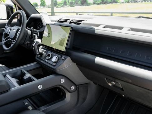 New 2026 Land Rover Defender 110 S AWD/4WD image 16