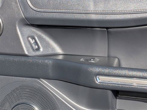 Used 2024 Ford Expedition Max XLT image 33