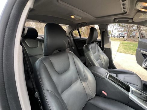 Used 2015 Volvo S60 T5 Premier Plus image 20