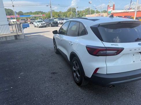 Used 2025 Ford Escape ST-Line w/ Tech Pack #1 FWD image 3