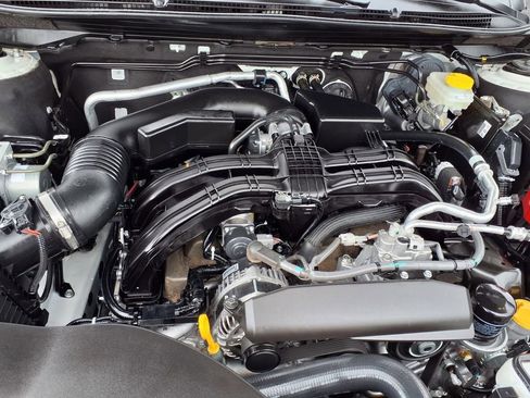 Certified 2025 Subaru Outback w/ Popular Package #1A image 17