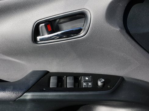 Used 2022 Toyota Prius Prime LE image 38