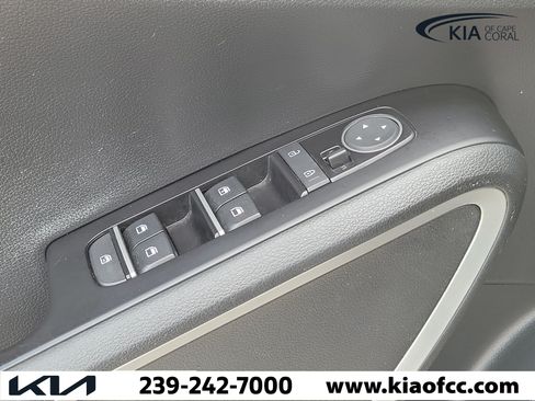Certified 2023 Kia Soul LX w/ Option Group 015 FWD image 24