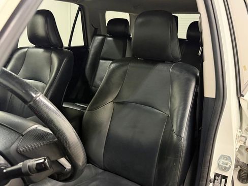 Used 2013 Toyota 4Runner Limited AWD/4WD image 40