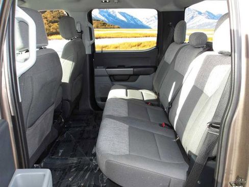 Certified 2021 Ford F150 XLT w/ Tow Technology Package image 20