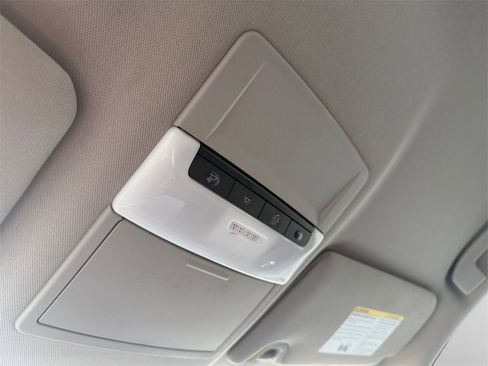 Used 2024 Nissan Altima 2.5 SV image 22