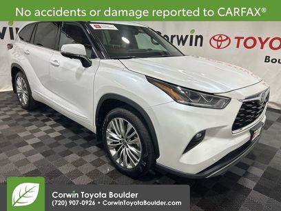 Used 2025 Toyota Highlander Platinum