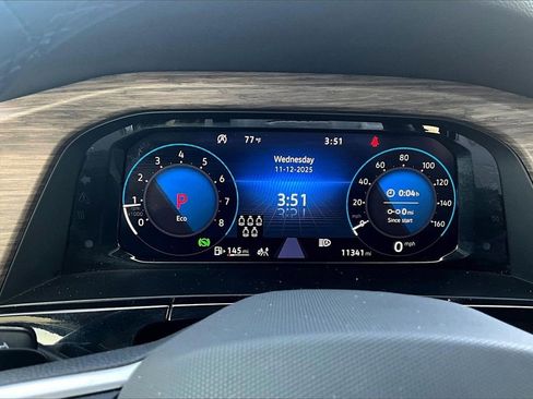 Used 2025 Volkswagen Atlas SEL Premium R-Line image 25