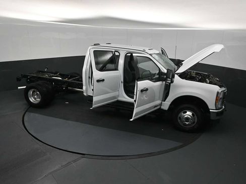 New 2026 Ford F350 XLT AWD/4WD image 34