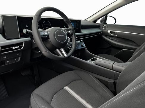 Certified 2025 Hyundai Sonata SEL image 14