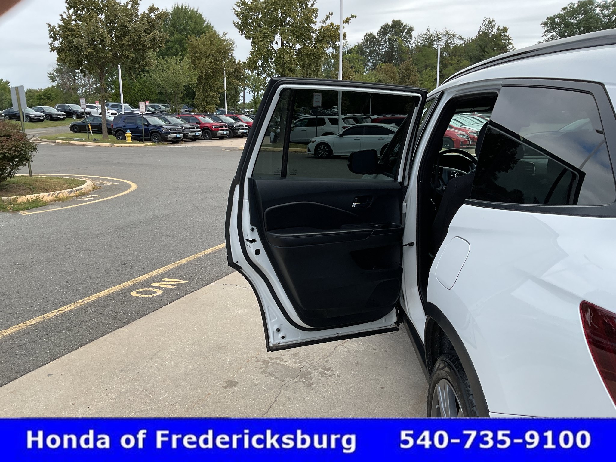 Certified 2022 Honda Pilot Sport image 15